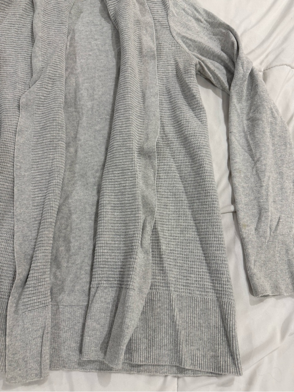GAP Cardigan - Picture 3 of 8